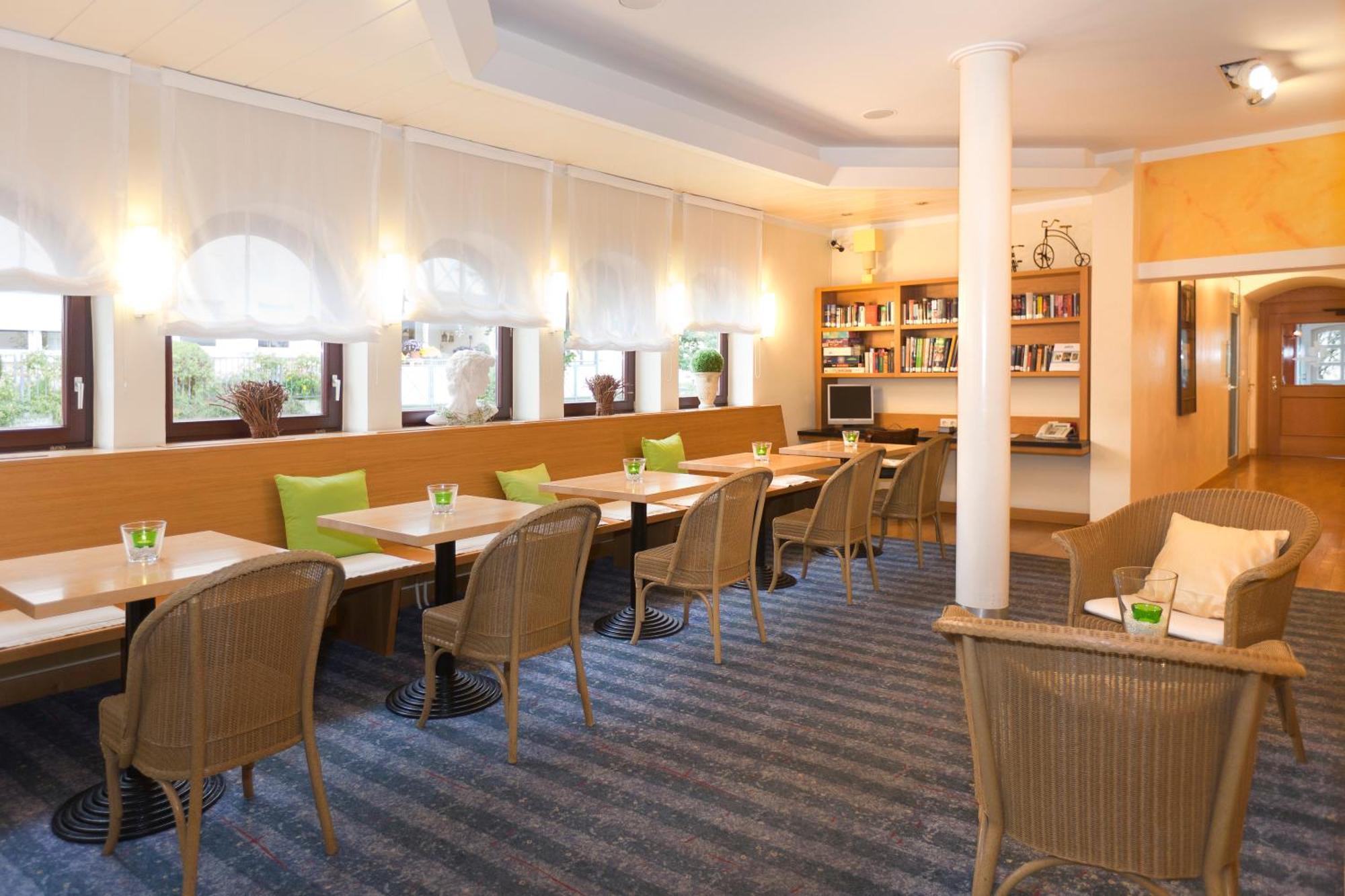 Kress Hotel 바트소덴살뮨스터 외부 사진